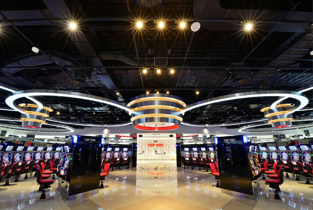 トップワン甲賀店