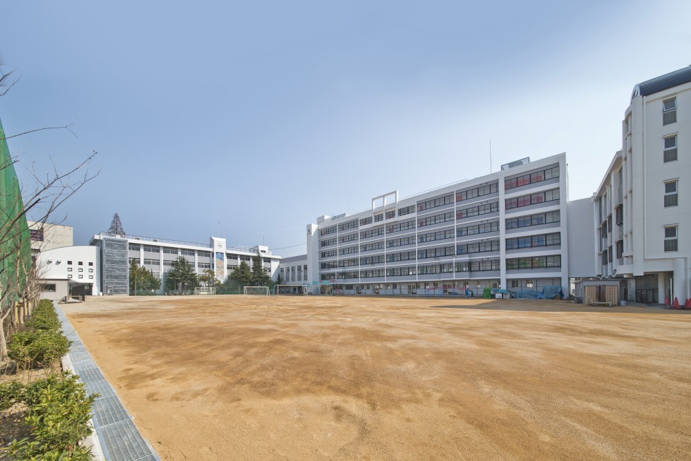 白頭学院