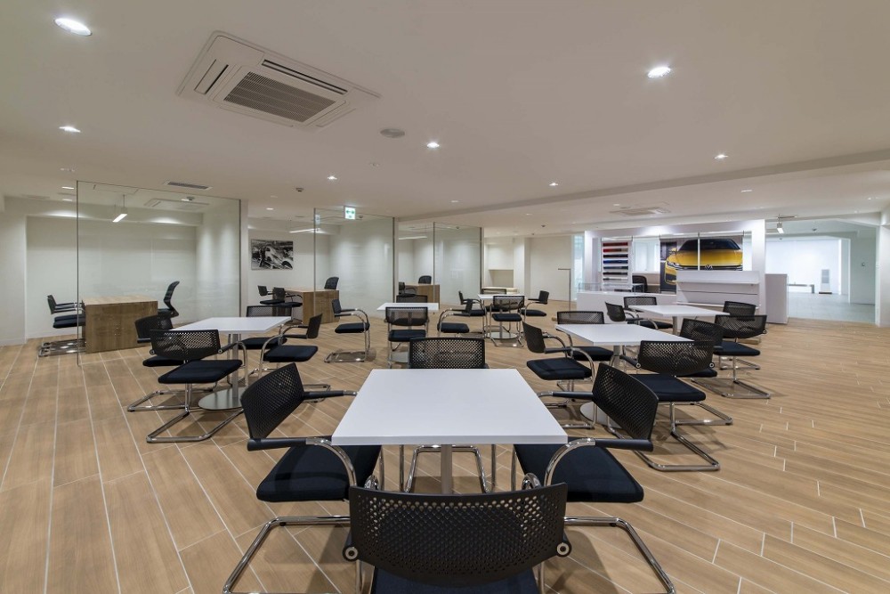 Volkswagen 大阪城東