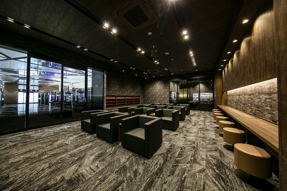 スーパーラッキー 津幡店