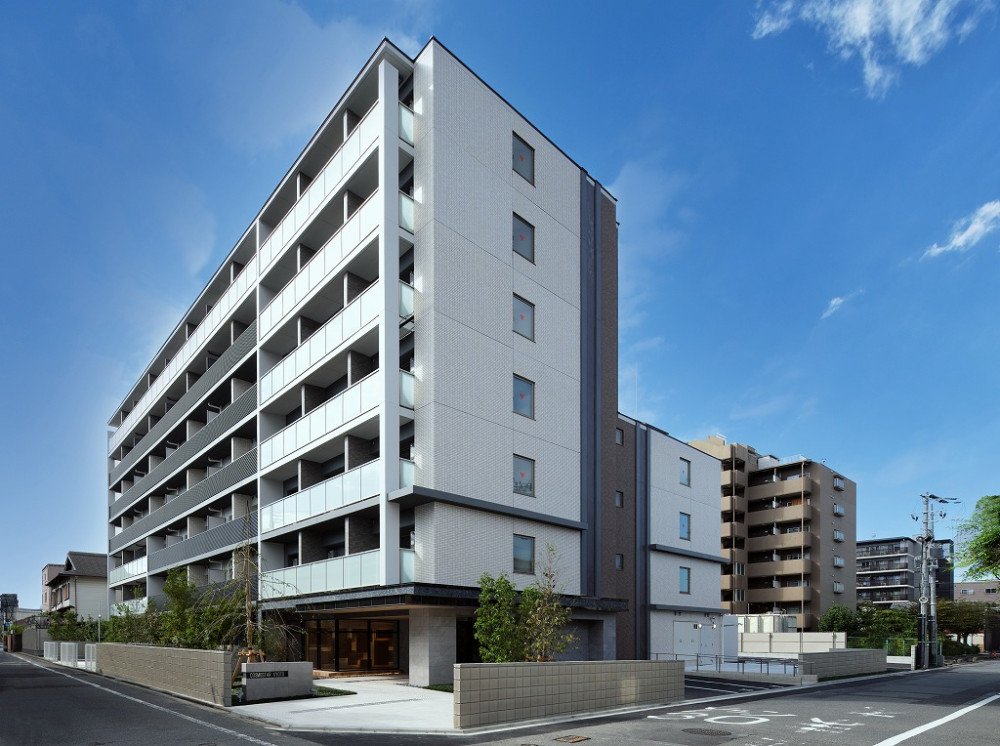 コスモスター京都